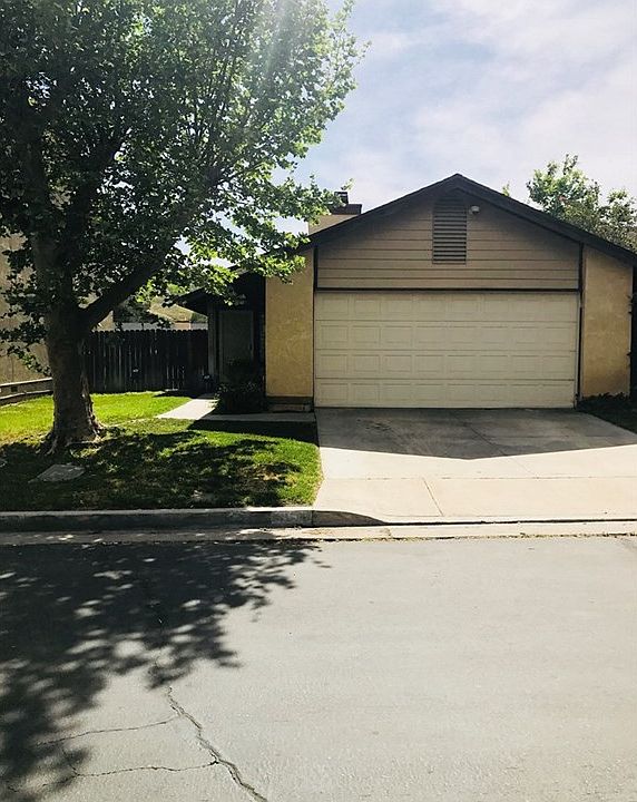 1st image of 4930 Vail Ln
