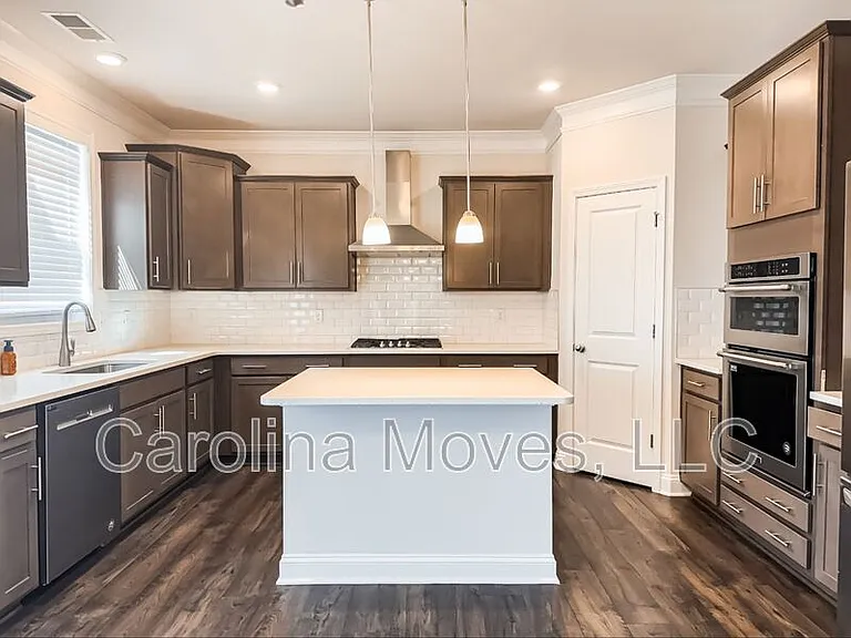 107 General Store Way — Photo 6