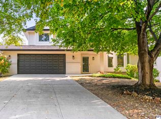 1315 S 169th Ave, Omaha, NE 68130