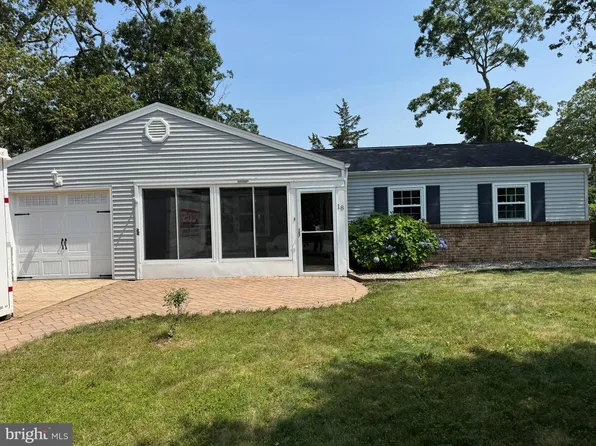 18 Dogwood Ln, Little Egg Harbor, NJ 08087