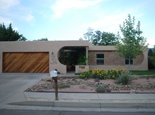 7310 Don Tomas Ln NE, Albuquerque, NM 87109