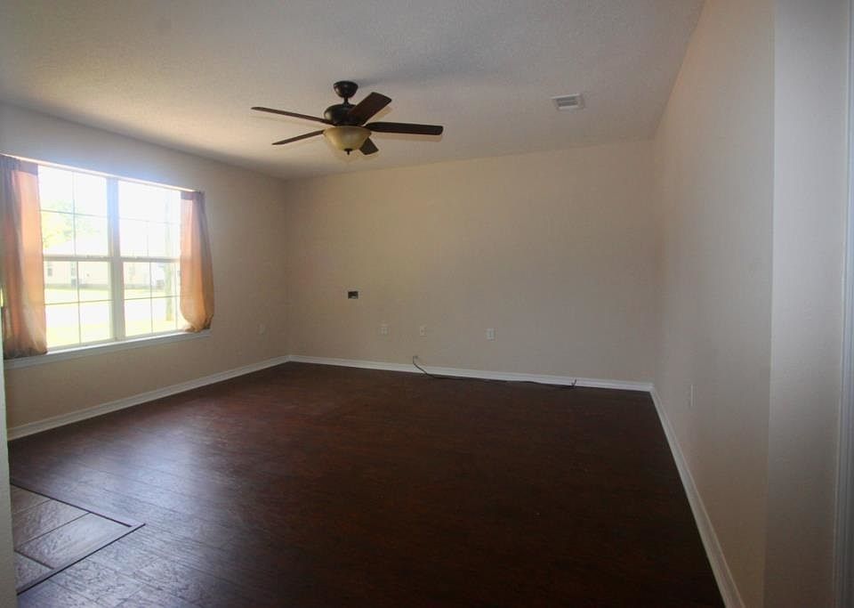1st image of 1101 Hayden Ct