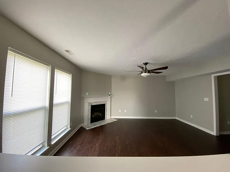 3396 Hopkins Dr — Photo 13