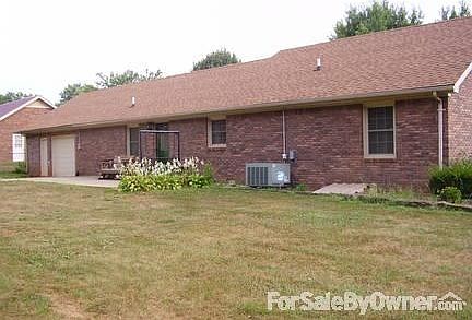 2nd image of 592 Virginia Ave