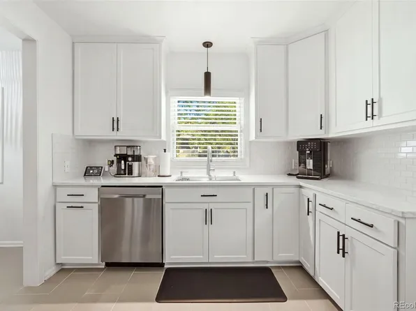 4247 S Grant Street, Englewood, CO 80113