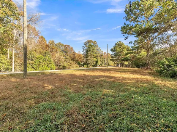 2045 Fountain Inn Rd, Woodruff, SC 29388