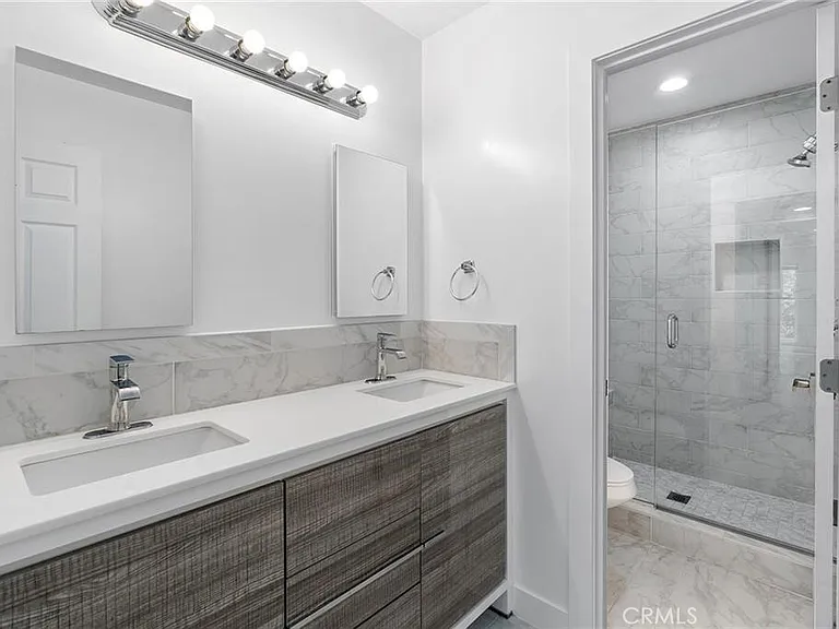 23401 Park Sorrento #34 — Photo 14