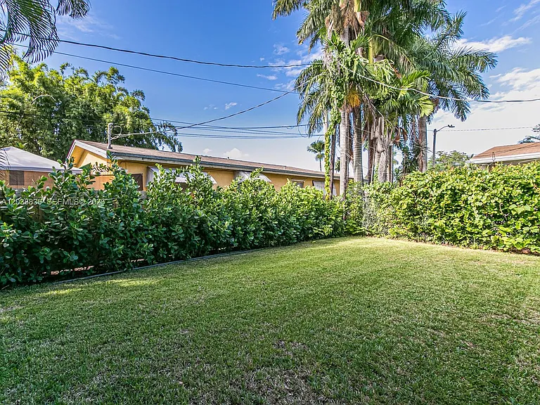 1540 Arthur St — Photo 20