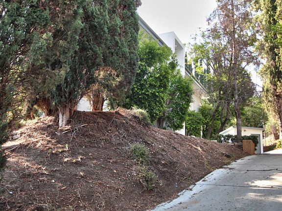 2nd image of 22673 Margarita Dr