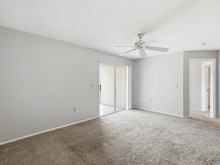 1229 Bermuda Lakes Ln #208 — Photo 10