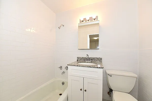 Rented by Keller Williams NYC | media 16