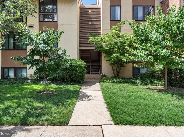 21 Hamill Rd APT F, Baltimore, MD 21210