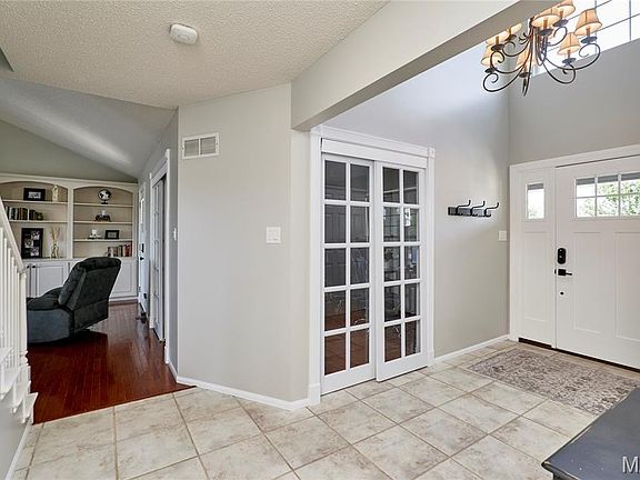 4th image of 3 Floral Ct