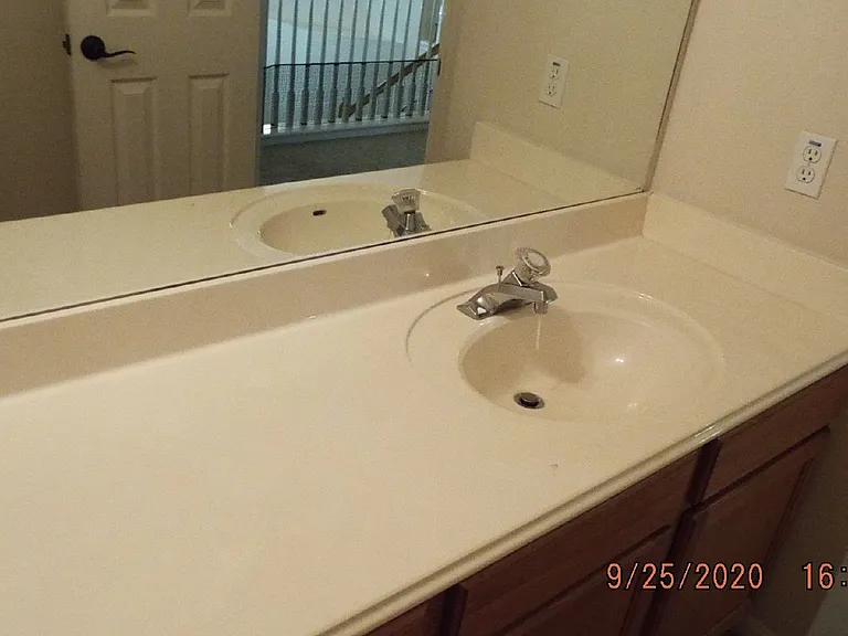 204 Cinnabar Trl — Photo 34