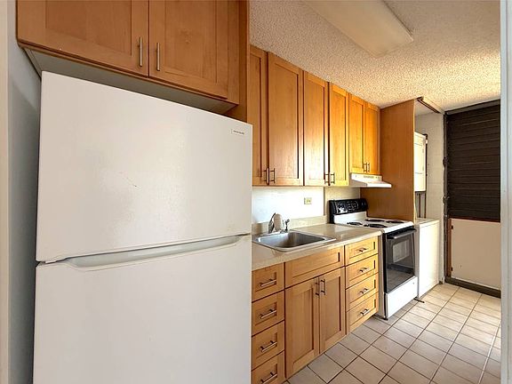 3rd image of 1630 Liholiho St APT 2408