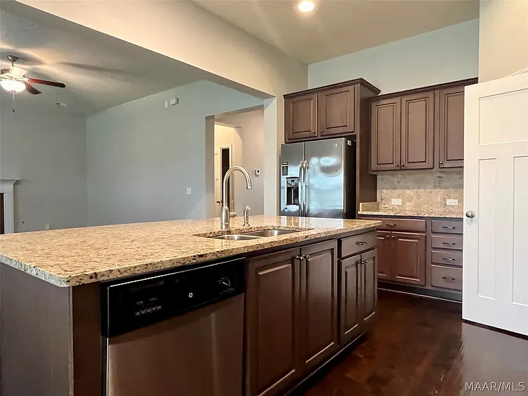 9408 Tillman Ct — Photo 26