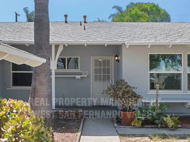 7749 Kentland Ave — Photo 3