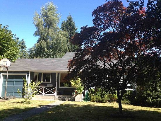 2nd image of 3158 NE 83rd St