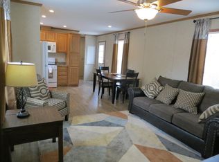 421 Elmwood Cir, Frankfort, NY 13340