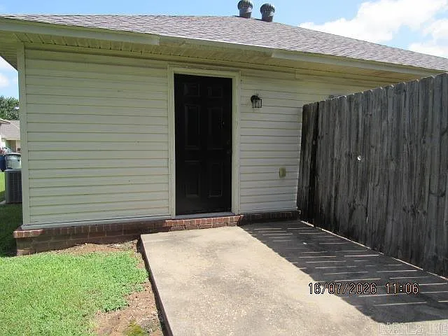 2125B Rosemary Dr — Photo 12