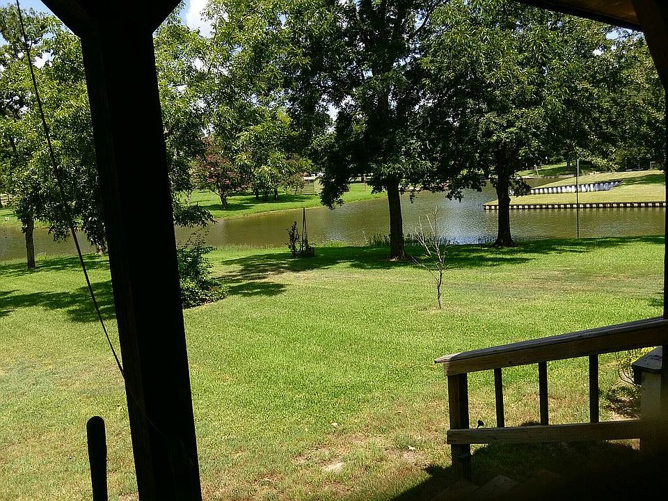 1st image of 144 Cedar Bend Dr