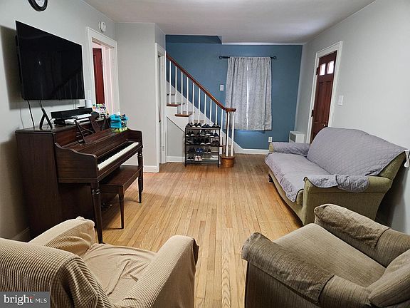 4th image of 38 Coldspring Rd