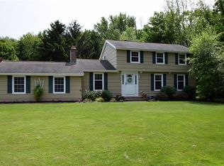 777 Tinker Tavern Rd, Webster, NY 14580