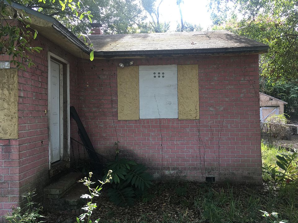 1st image of 2054 W 18th St
