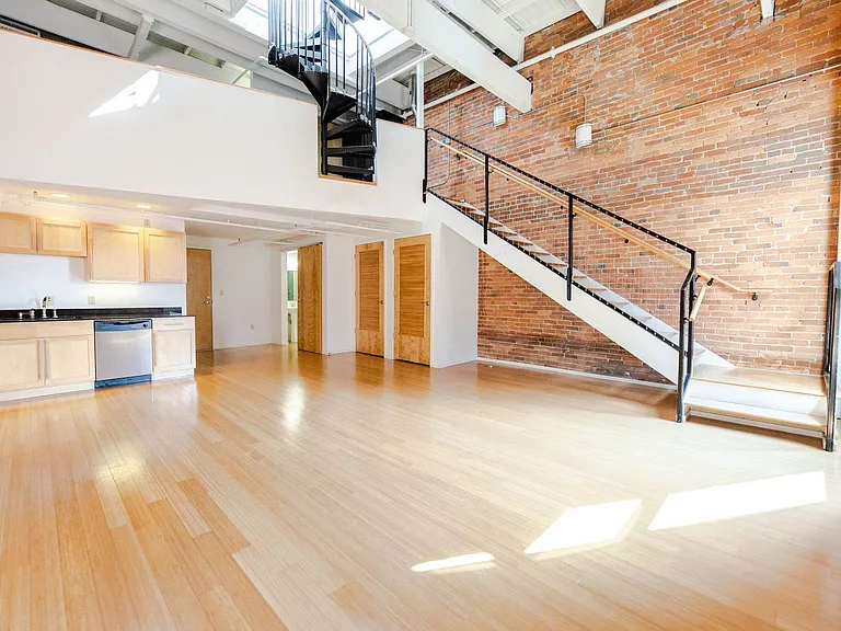 305 Church St #306 — Photo 10