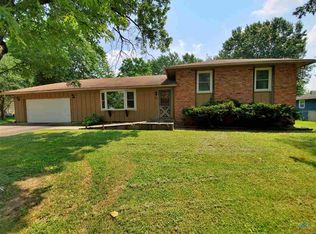 202 S Craig St, Clinton, MO 64735