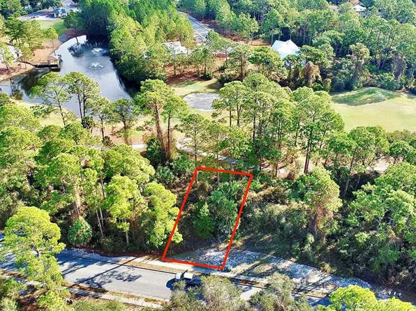 120 Laughing Gull Ln, Lanark Village, FL 32323