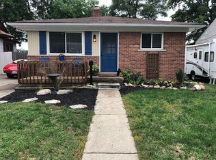 469 Cambridge Rd, Royal Oak, MI 48067