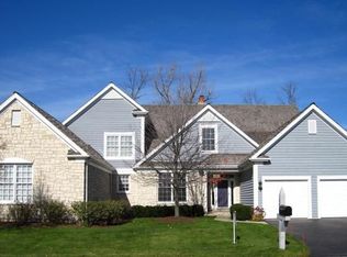 586 Wharton Dr, Lake Forest, IL 60045