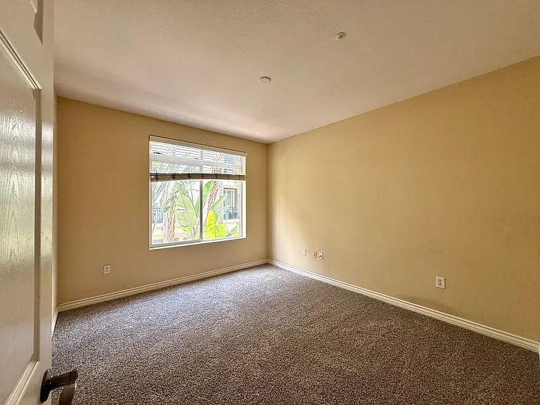 4165 Executive Dr #F206 — Photo 16