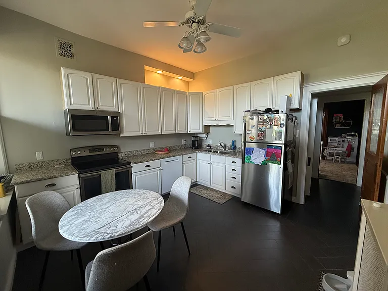 2241 N Dayton St #3 — Photo 11