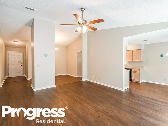 4th image of 12772 Clear Springs Dr