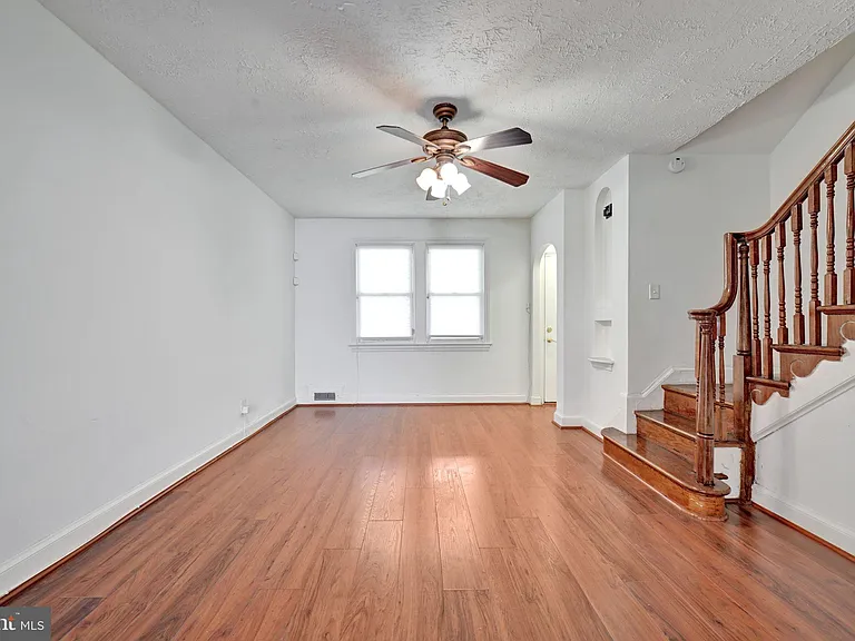 4607 N Capitol St NE — Photo 5