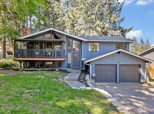 791 NE Pinecrest Dr, Bremerton, WA