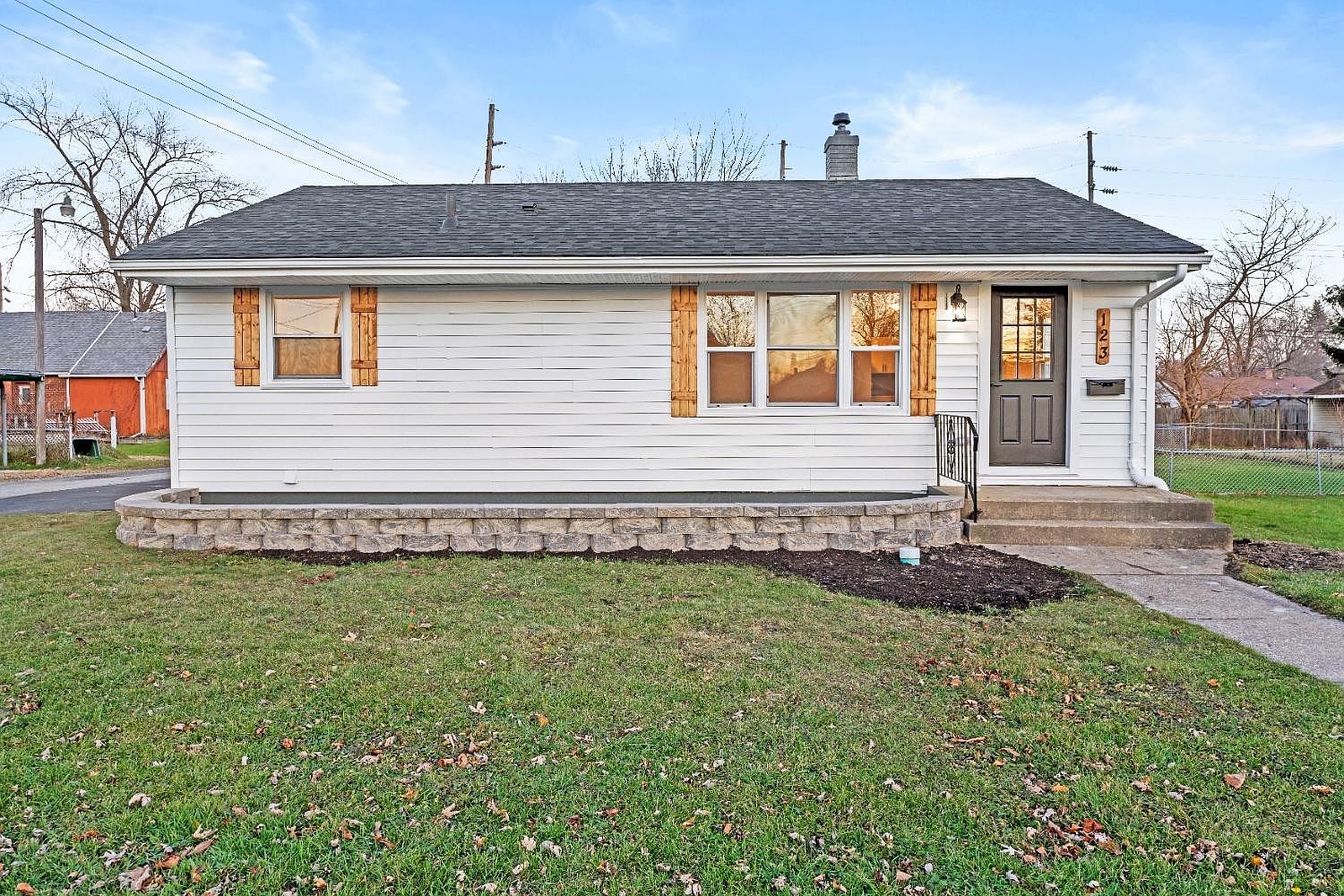 123 N Pennsylvania St, Hobart, IN 46342 Zillow