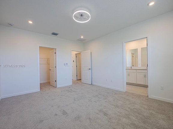 4th image of 7040 Channing Ave