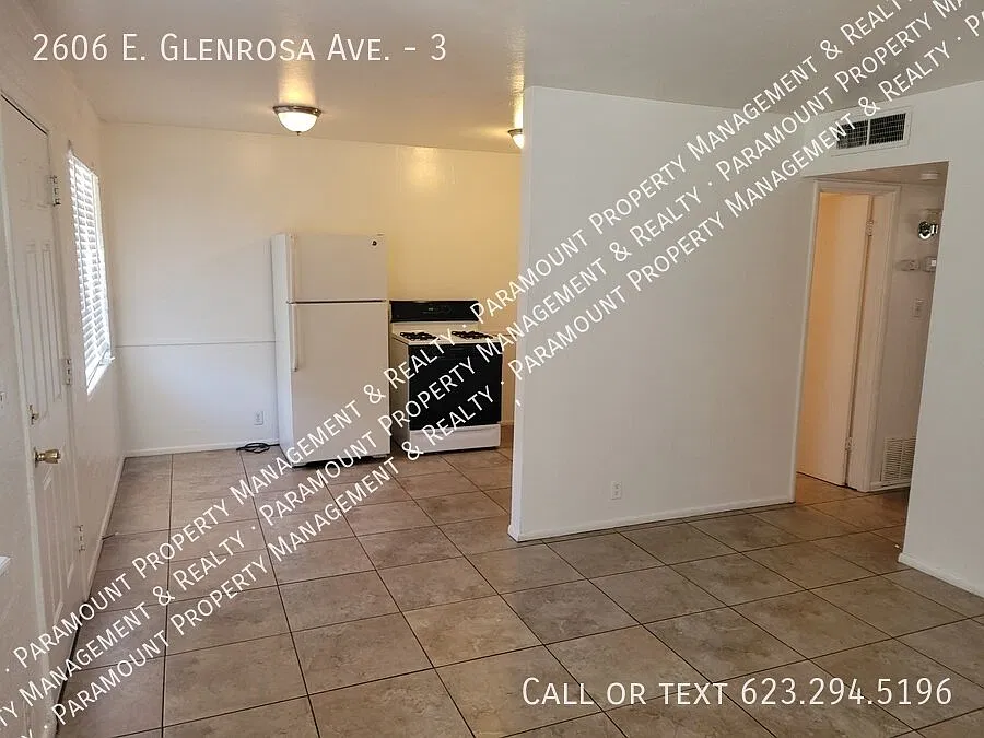 *$999 Total Move in!* 1 bed/1 bath ready for immediate move in! — Photo 2