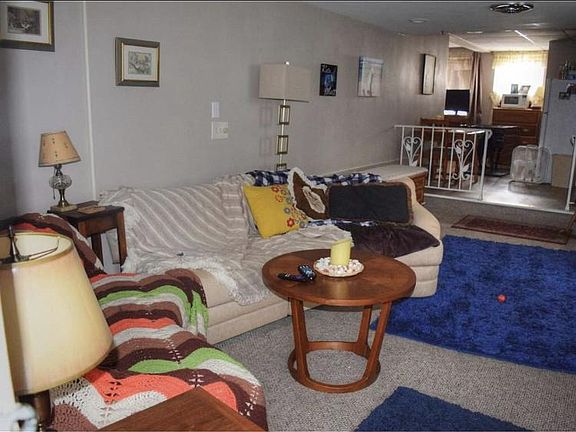 5th image of 1231 North Ave #B