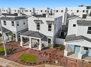 134 W HOLCOMB Lane, Phoenix, AZ 85003