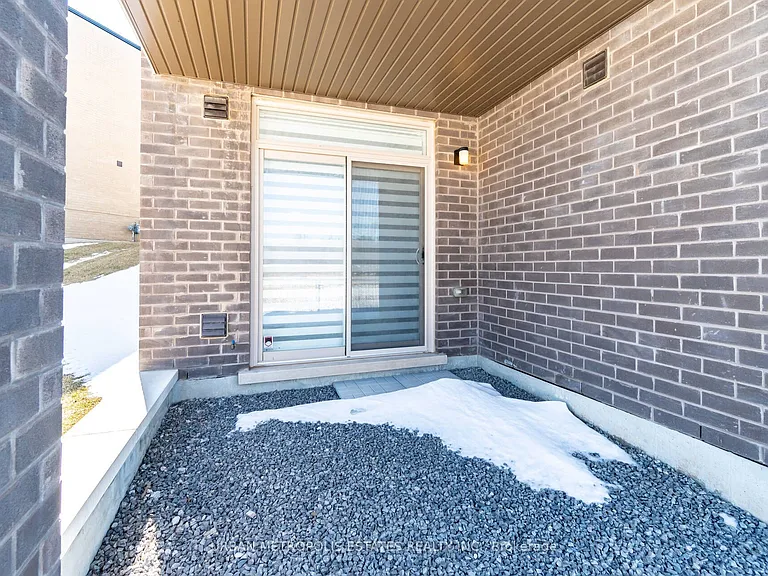 3199 Mintwood Cir — Photo 37