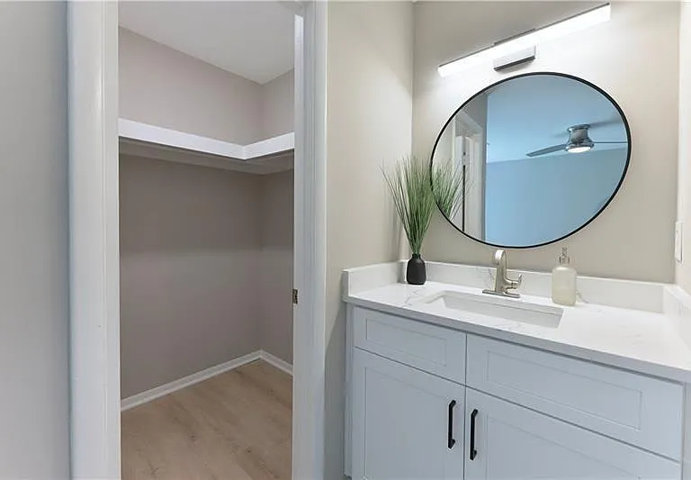 2179 Surrey Ct SE — Photo 26