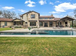 4904 Holden (pvt) Cir, College Station, TX 77845