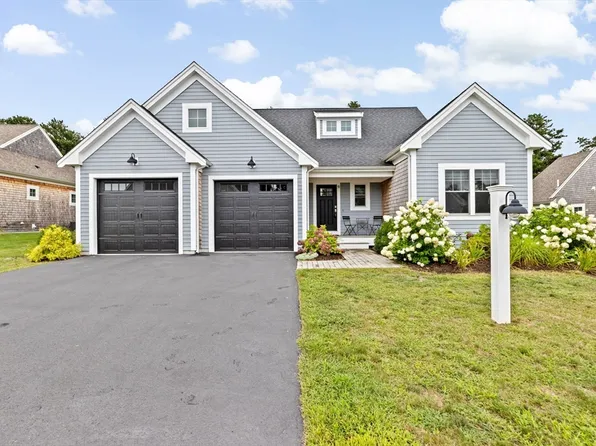 9 Water Lily Dr, Plymouth, MA 02360