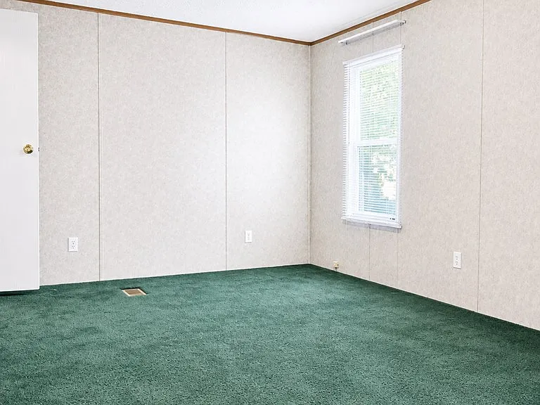 2455 Windle Community Rd — Photo 16