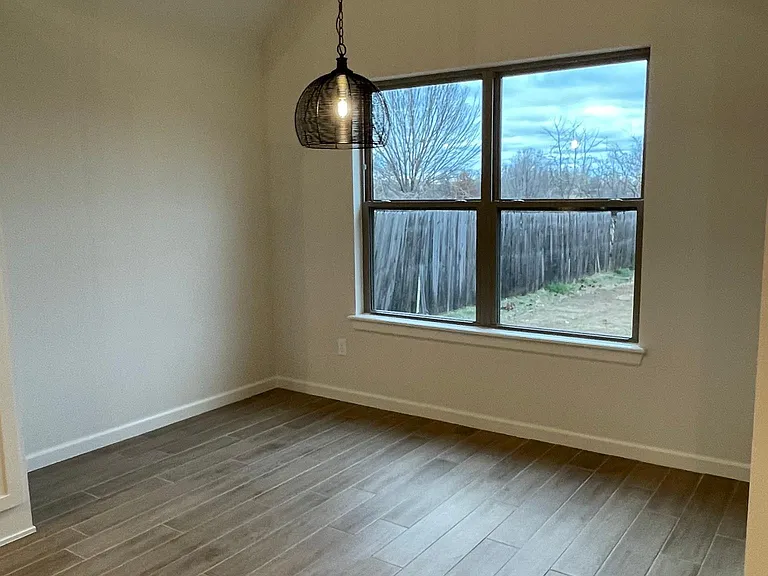 720 N Country Club Dr — Photo 12