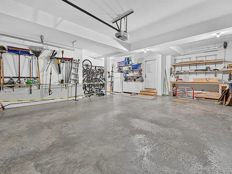 1742 Belleview Ave — Photo 35